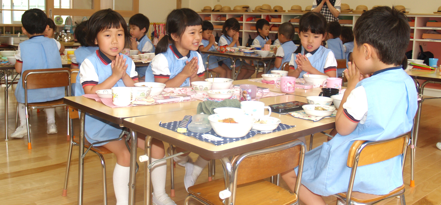 長崎の学校法人百合の園学院 認定こども園 百合幼稚園